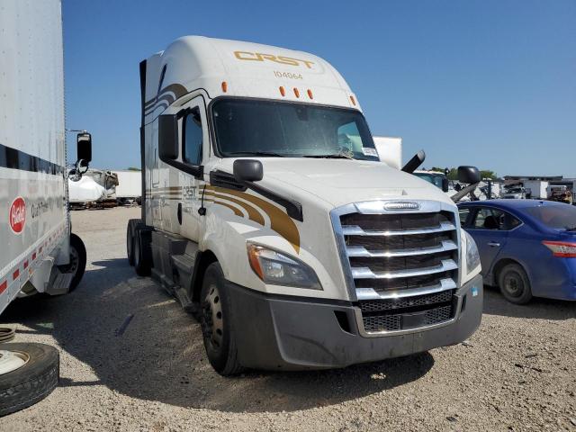  Salvage Freightliner Cascadia