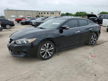  Salvage Nissan Maxima