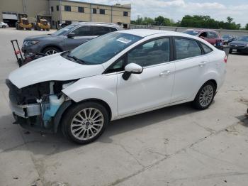  Salvage Ford Fiesta
