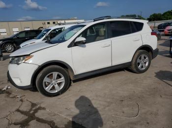  Salvage Toyota RAV4