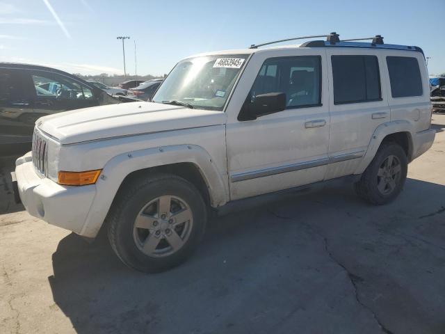  Salvage Jeep Commander