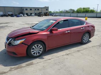  Salvage Nissan Altima