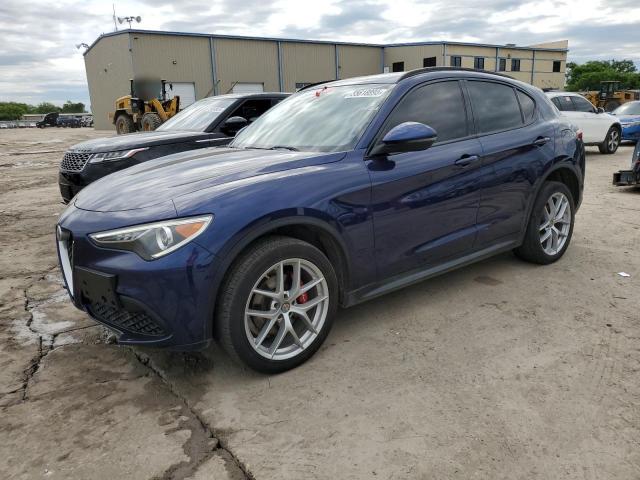  Salvage Alfa Romeo Stelvio
