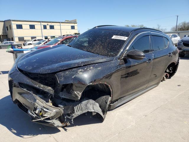  Salvage Alfa Romeo Stelvio