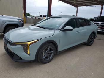  Salvage Kia K4 Lx