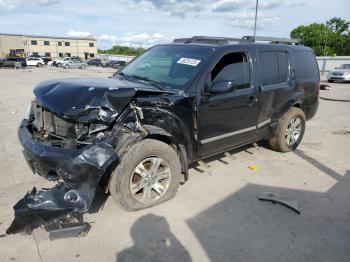  Salvage Nissan Pathfinder