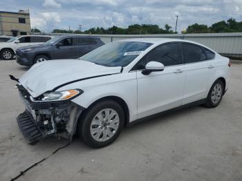  Salvage Ford Fusion