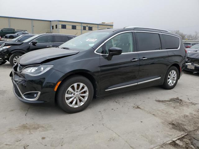  Salvage Chrysler Pacifica
