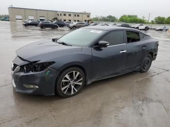  Salvage Nissan Maxima