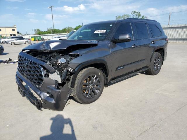  Salvage Toyota Sequoia