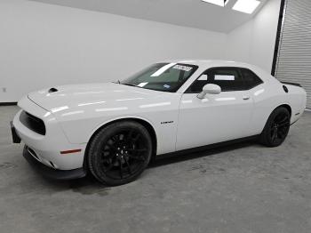  Salvage Dodge Challenger
