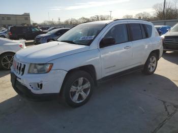  Salvage Jeep Compass