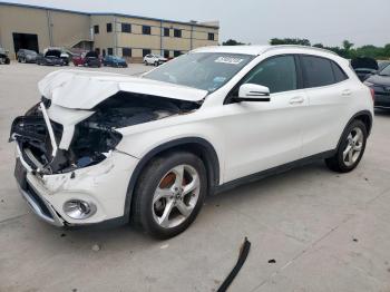  Salvage Mercedes-Benz GLA