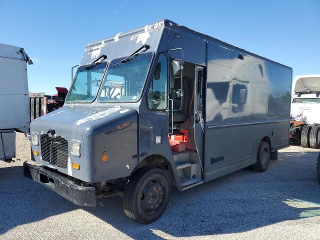  Salvage Freightliner Chassis M
