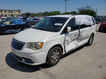  Salvage Chrysler Minivan