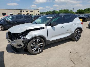  Salvage Volvo XC40