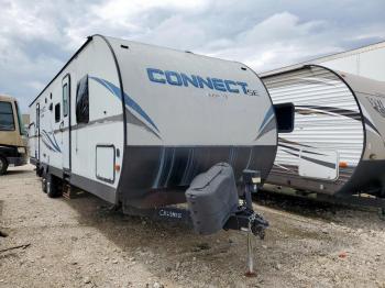  Salvage Kz Trailer