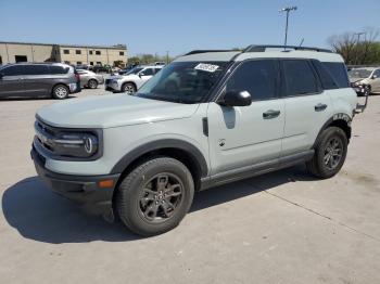  Salvage Ford Bronco