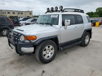  Salvage Toyota FJ Cruiser