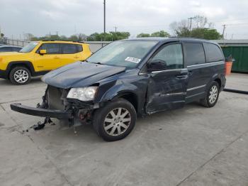  Salvage Chrysler Minivan