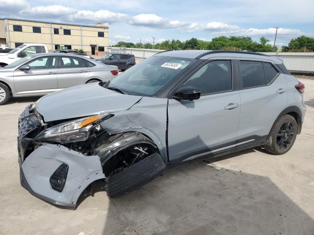  Salvage Nissan Kicks