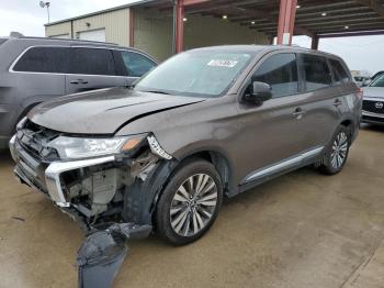  Salvage Mitsubishi Outlander