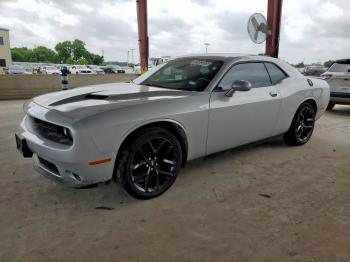  Salvage Dodge Challenger