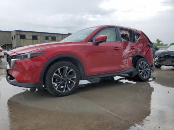  Salvage Mazda Cx