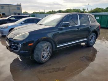  Salvage Porsche Cayenne