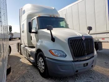  Salvage International Lt625