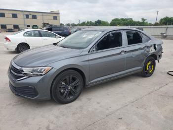  Salvage Volkswagen Jetta