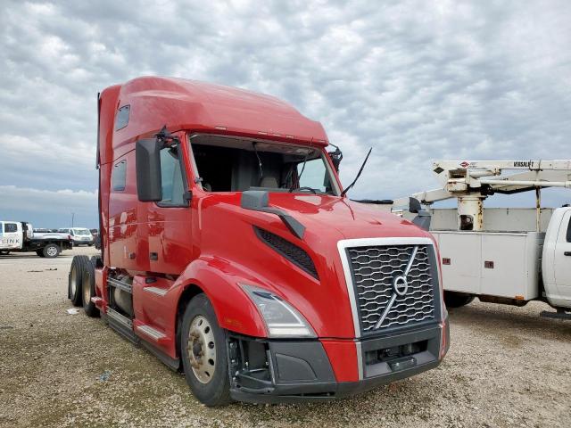  Salvage Volvo Vnl