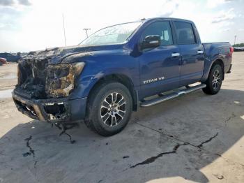  Salvage Nissan Titan