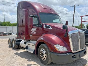  Salvage Kenworth Constructi