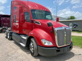  Salvage Kenworth Constructi