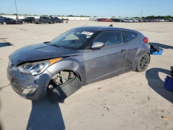  Salvage Hyundai VELOSTER