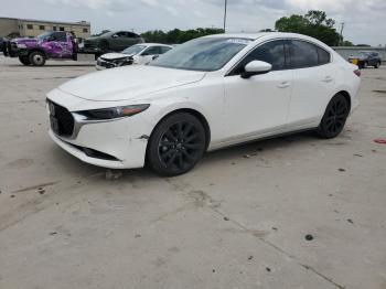  Salvage Mazda 3