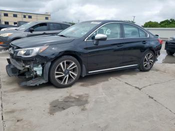  Salvage Subaru Legacy