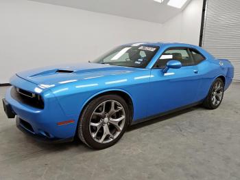  Salvage Dodge Challenger