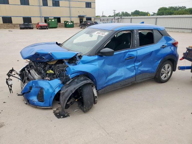  Salvage Nissan Kicks
