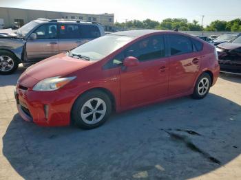  Salvage Toyota Prius