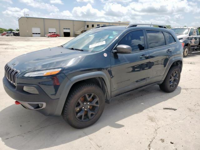  Salvage Jeep Cherokee