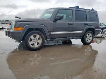  Salvage Jeep Commander