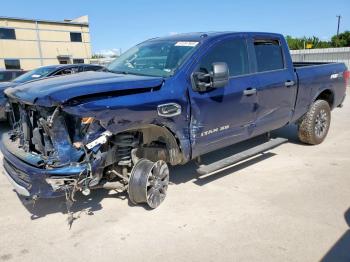 Salvage Nissan Titan