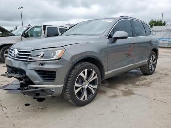  Salvage Volkswagen Touareg