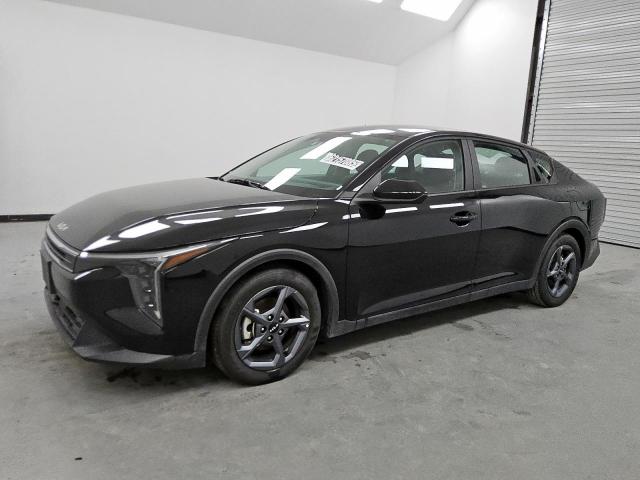  Salvage Kia K4 Lx