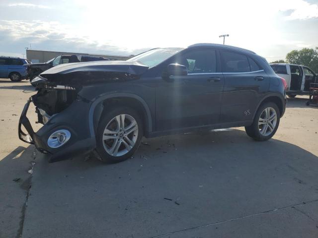  Salvage Mercedes-Benz GLA