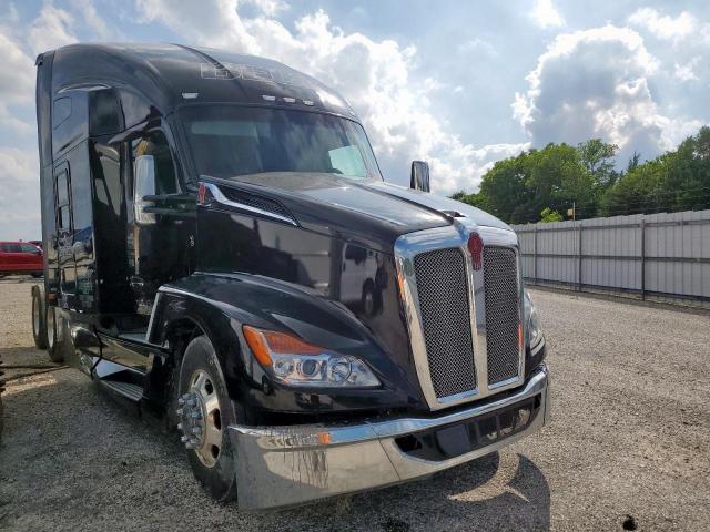  Salvage Kenworth Constructi