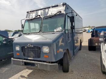  Salvage Freightliner Chassis M