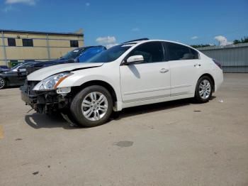  Salvage Nissan Altima